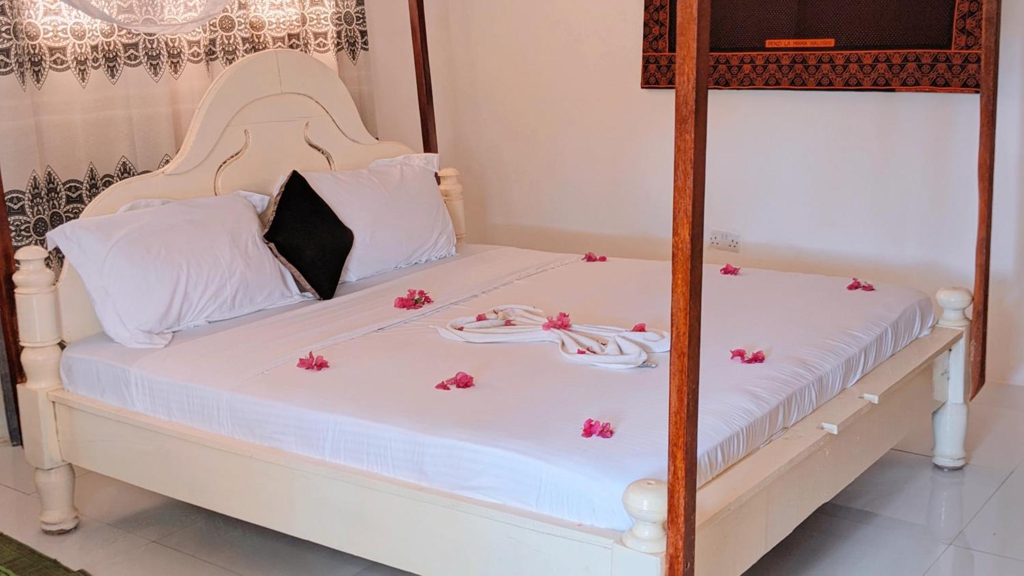 Zanz 14 Beach Bungalows Nungwi Ngoại thất bức ảnh